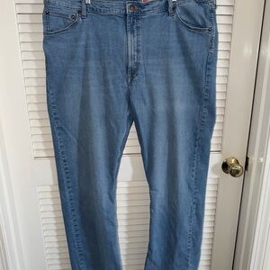 Wrangler Light Blue Relaxed Fit Jeans